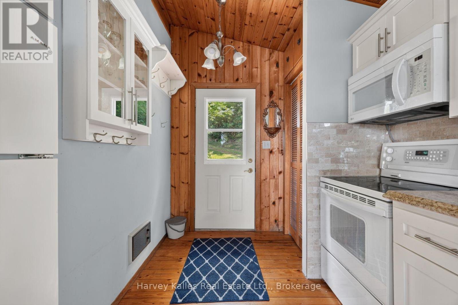 260 WEST POINT SANDS ROAD - 6
