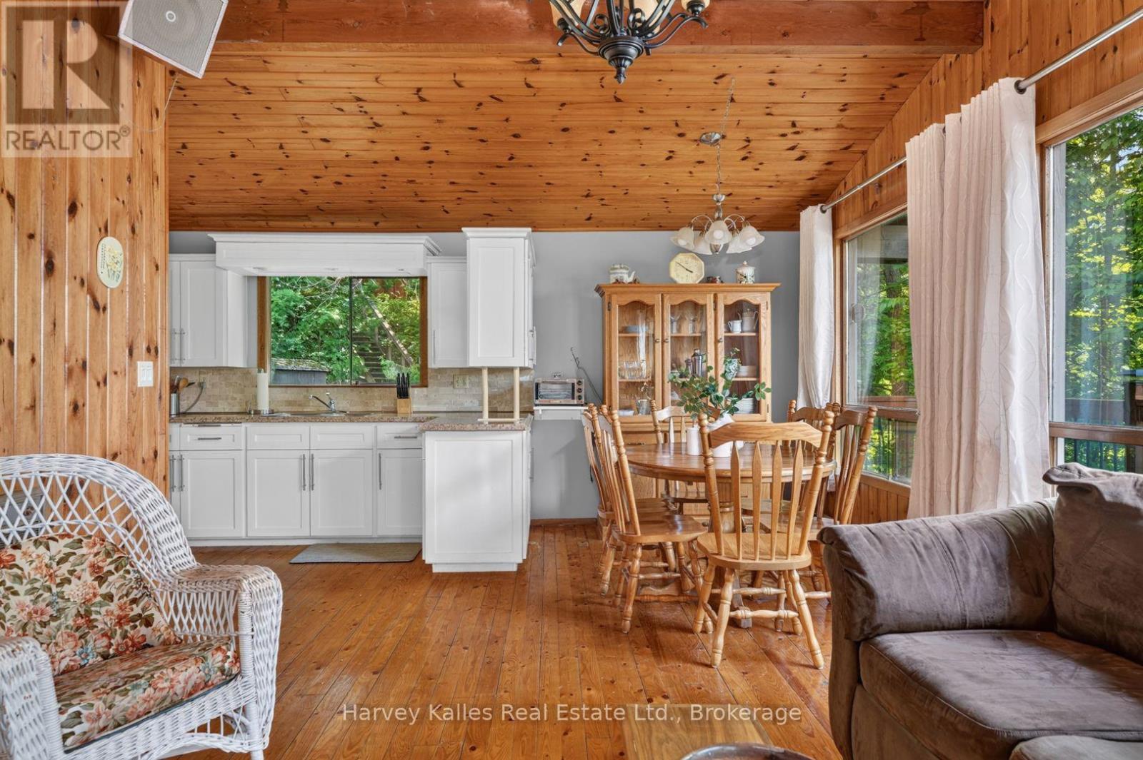 260 WEST POINT SANDS ROAD - 9
