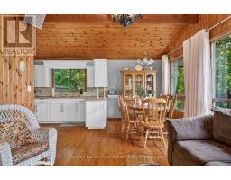 Family room - 260 West Point Sands Road, Huntsville, ON P1H2J3 Photo 9