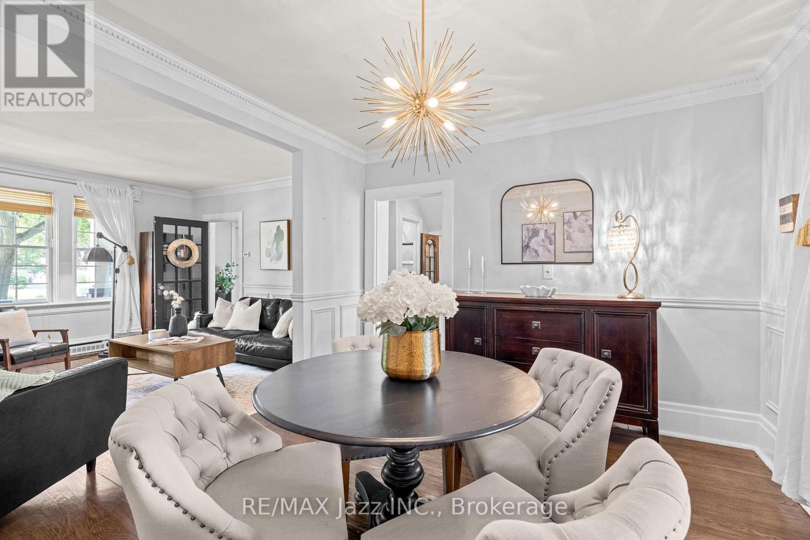 477 MASSON STREET - Image 16