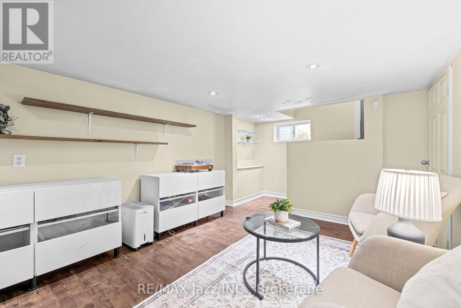 477 MASSON STREET - Image 42