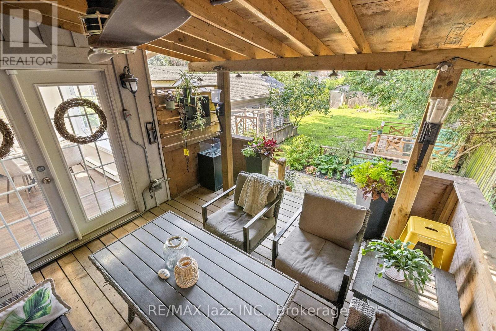 477 MASSON STREET - Image 45