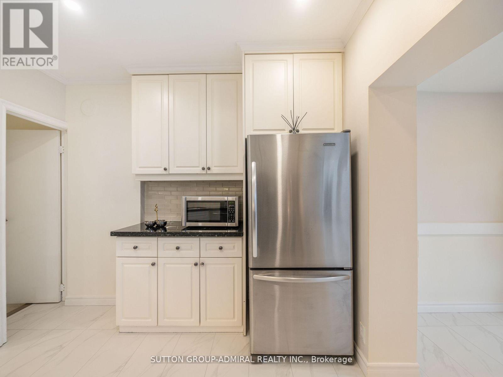 389 DAVISVILLE AVENUE - Image 24