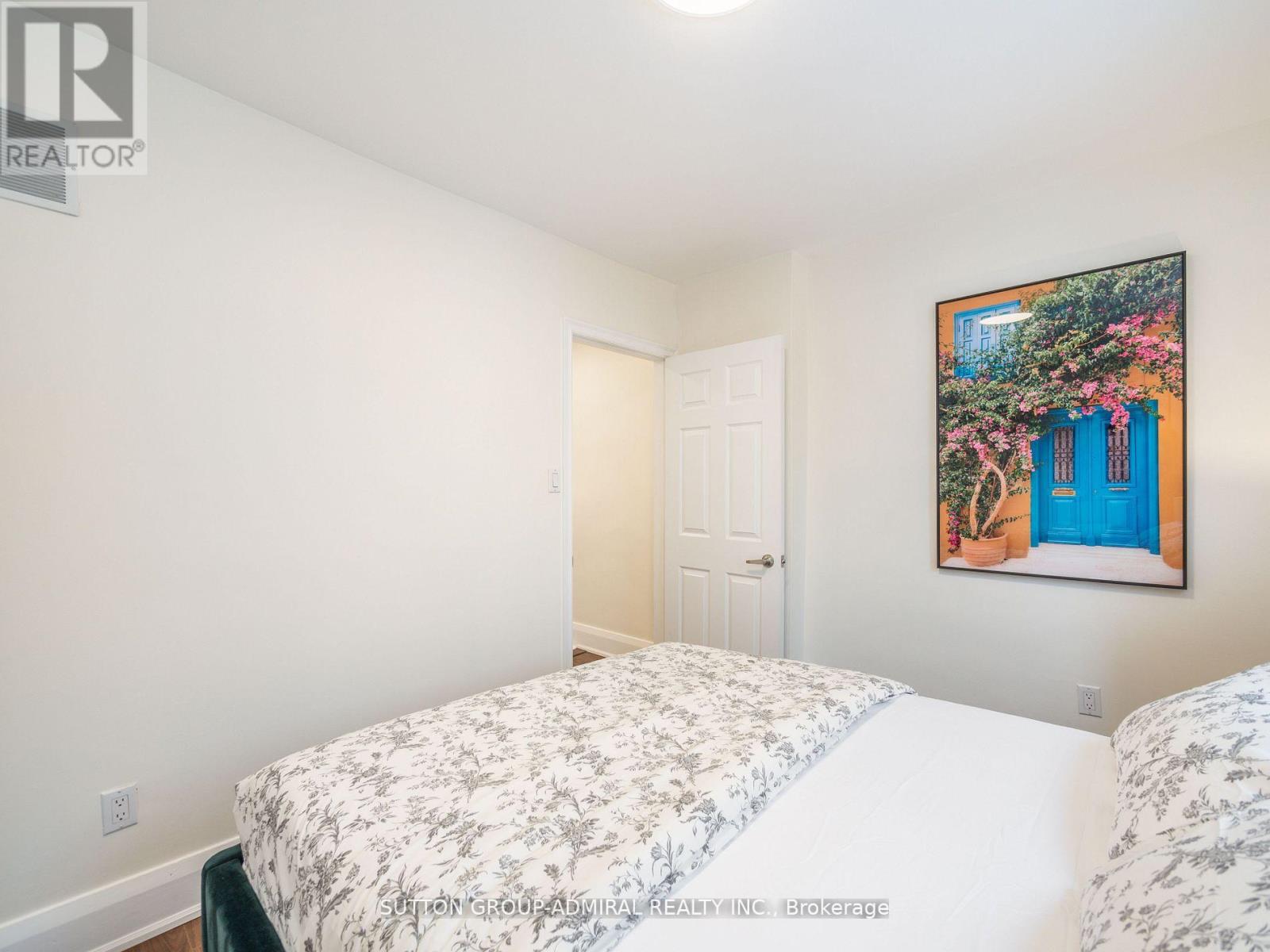 389 DAVISVILLE AVENUE - 30