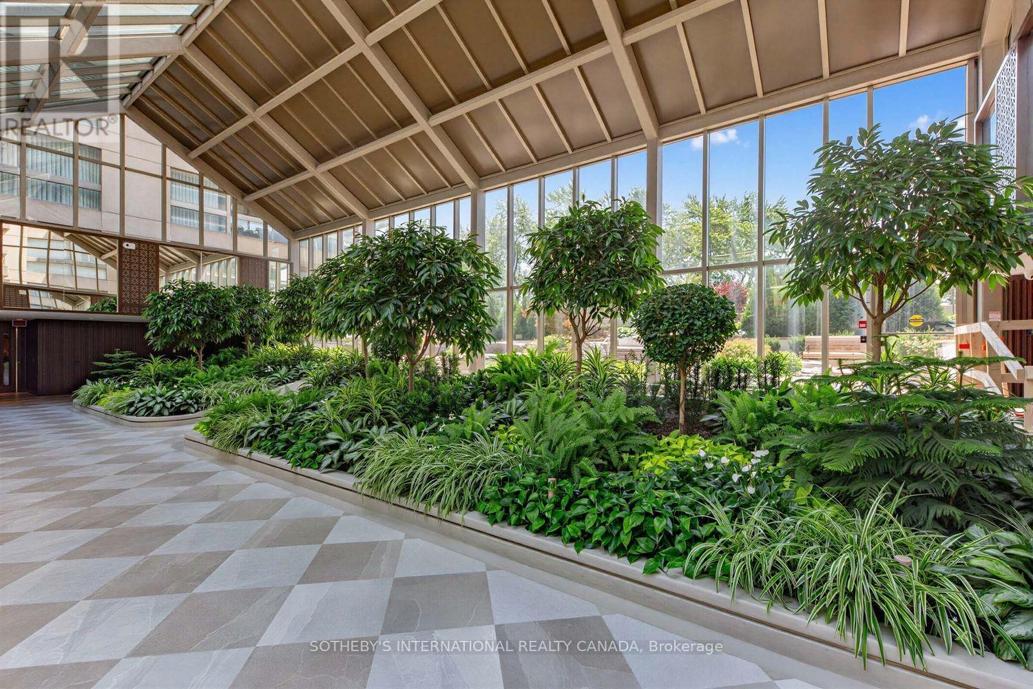 #1801 63 ST CLAIR AVENUE W - Image 33