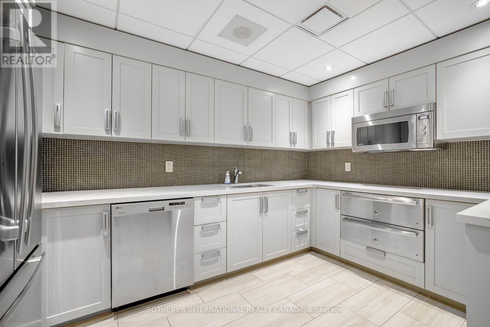 #1801 63 ST CLAIR AVENUE W - Image 42