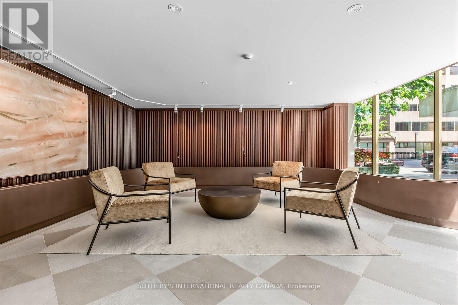 #1801 63 ST CLAIR AVENUE W - 43