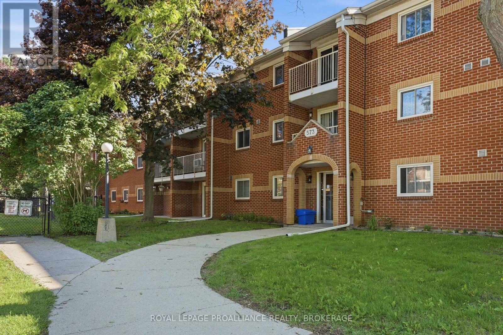 #217 573 ARMSTRONG ROAD - 1