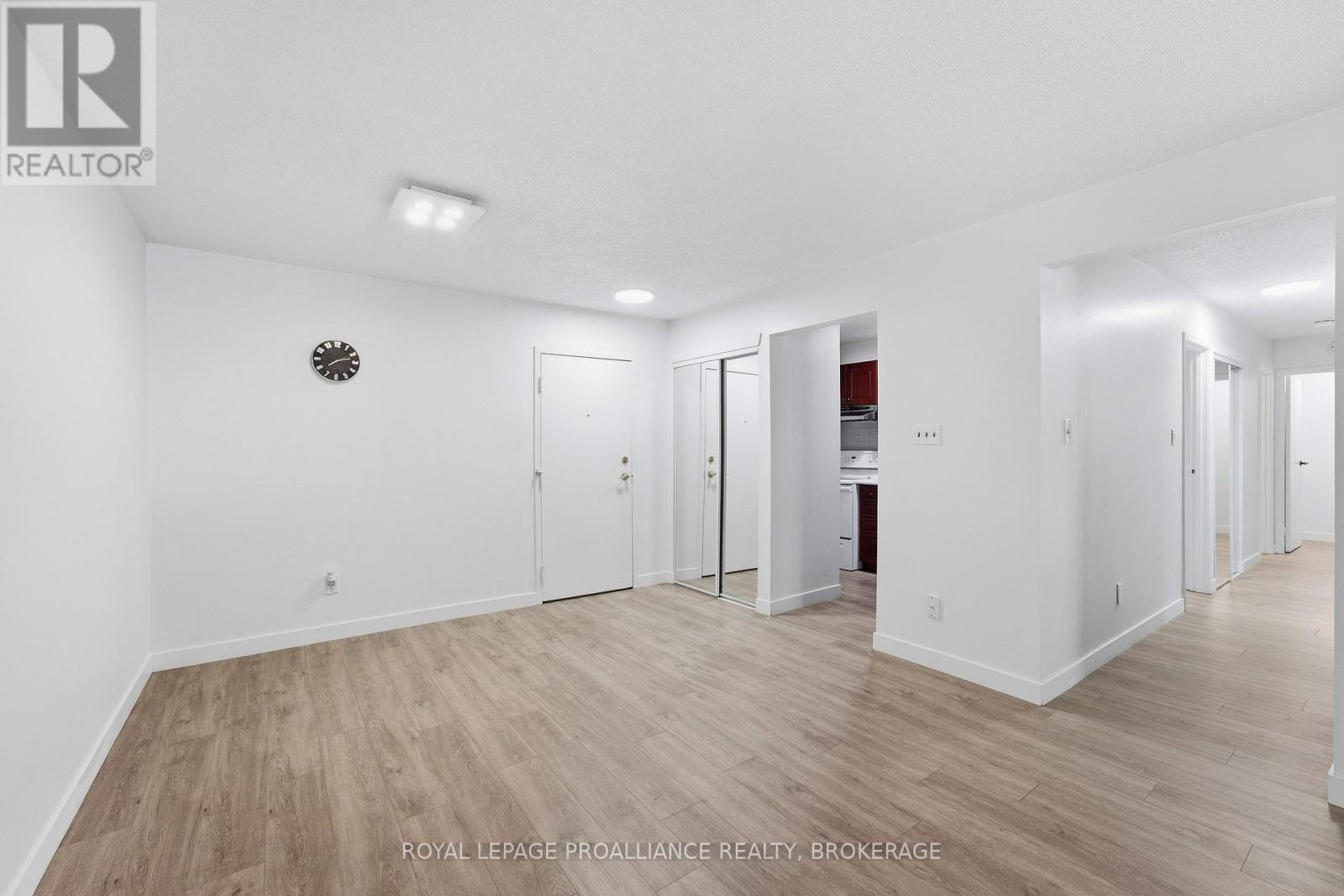 #217 573 ARMSTRONG ROAD - 11