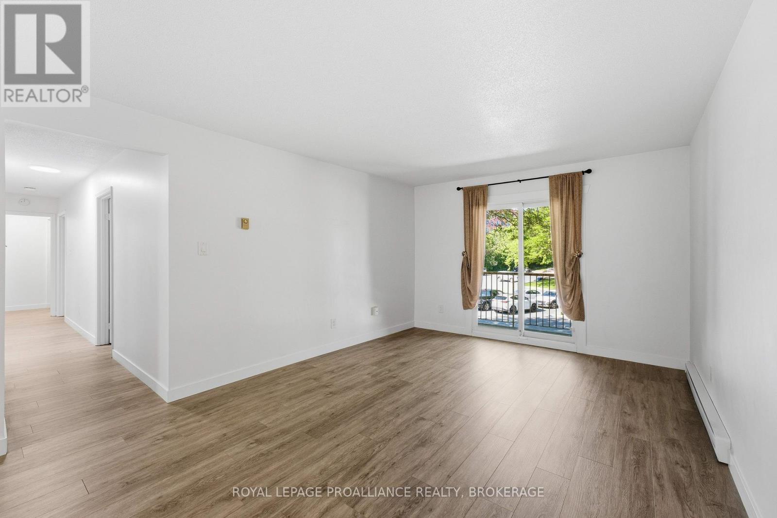 #217 573 ARMSTRONG ROAD - 19