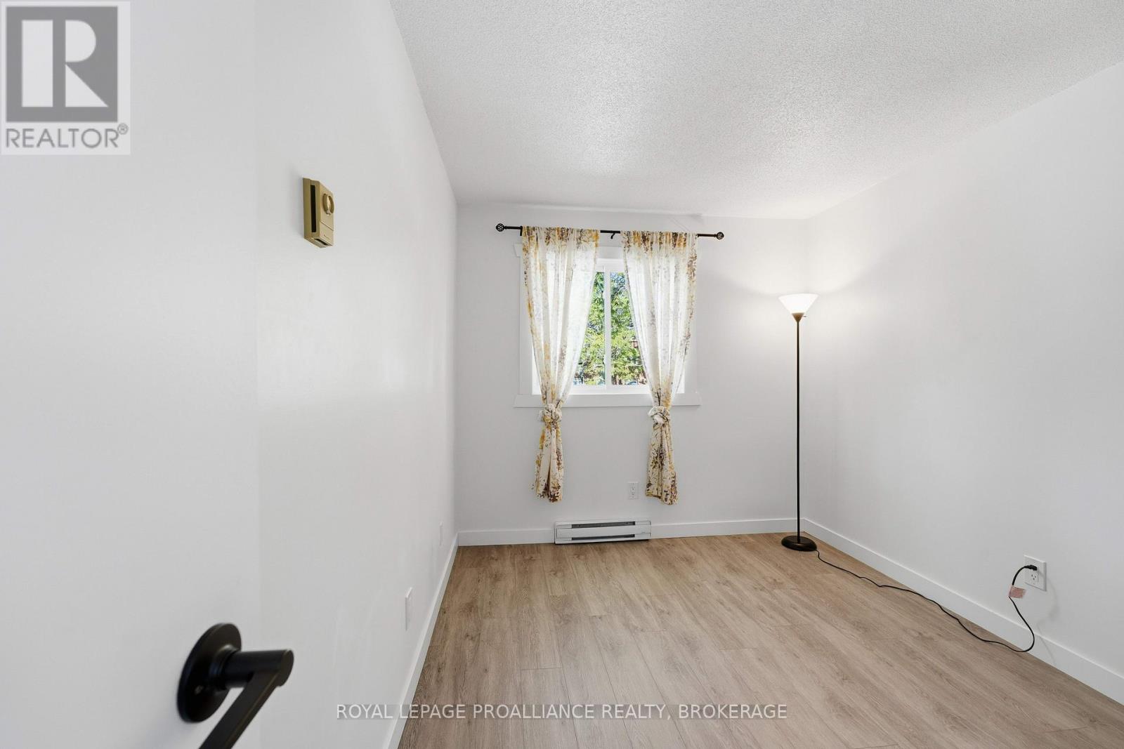 #217 573 ARMSTRONG ROAD - 23