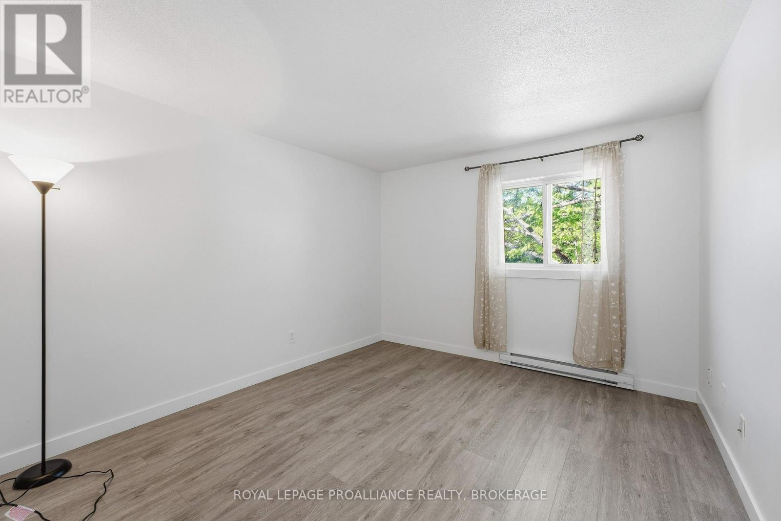 #217 573 ARMSTRONG ROAD - 29