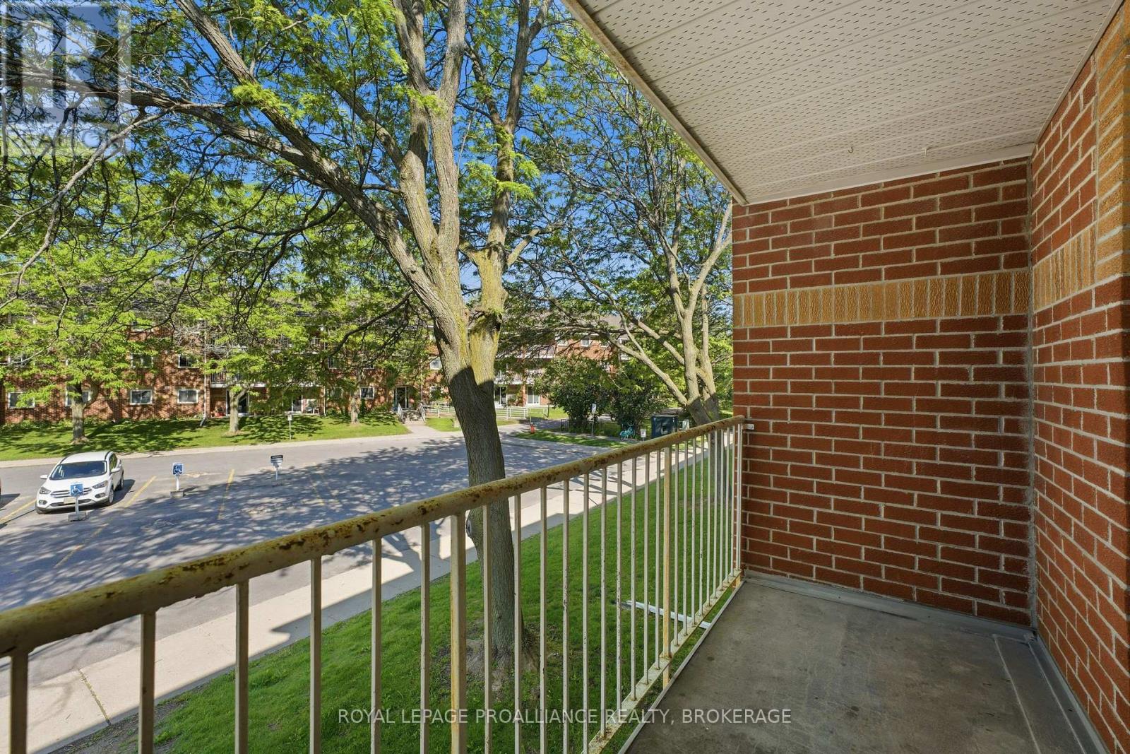 #217 573 ARMSTRONG ROAD - 35