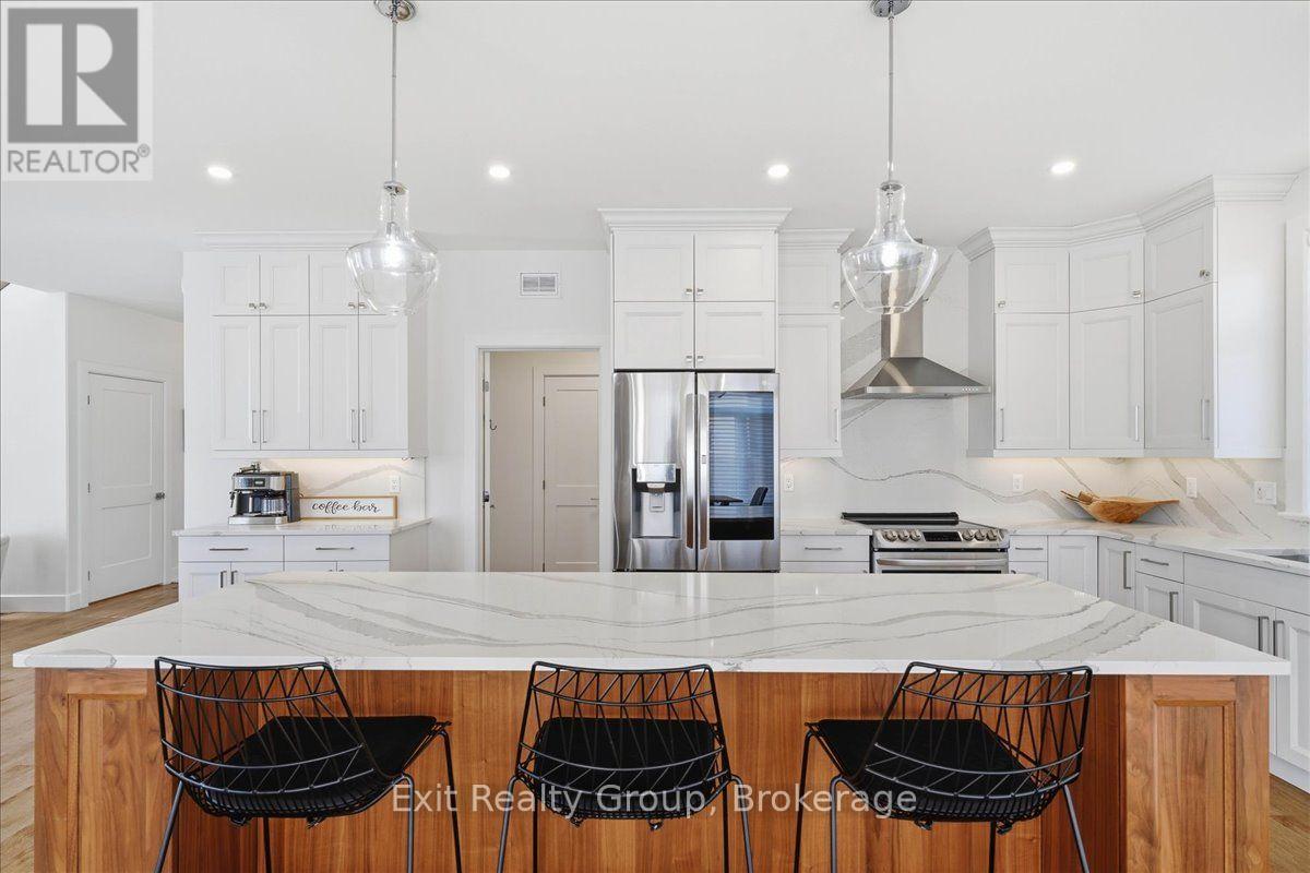 48 HUMMINGBIRD DRIVE - Image 14
