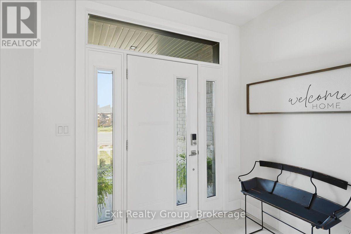 48 HUMMINGBIRD DRIVE - 5