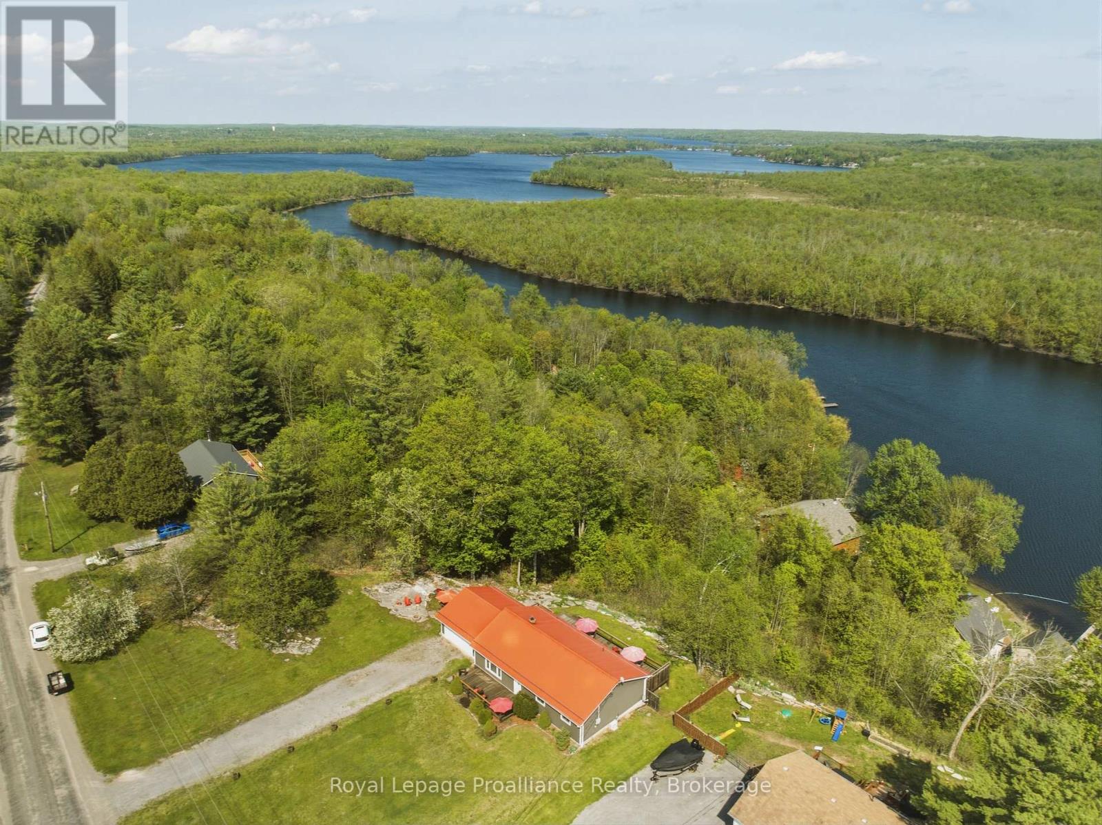 539 LAHEY ROAD - 1