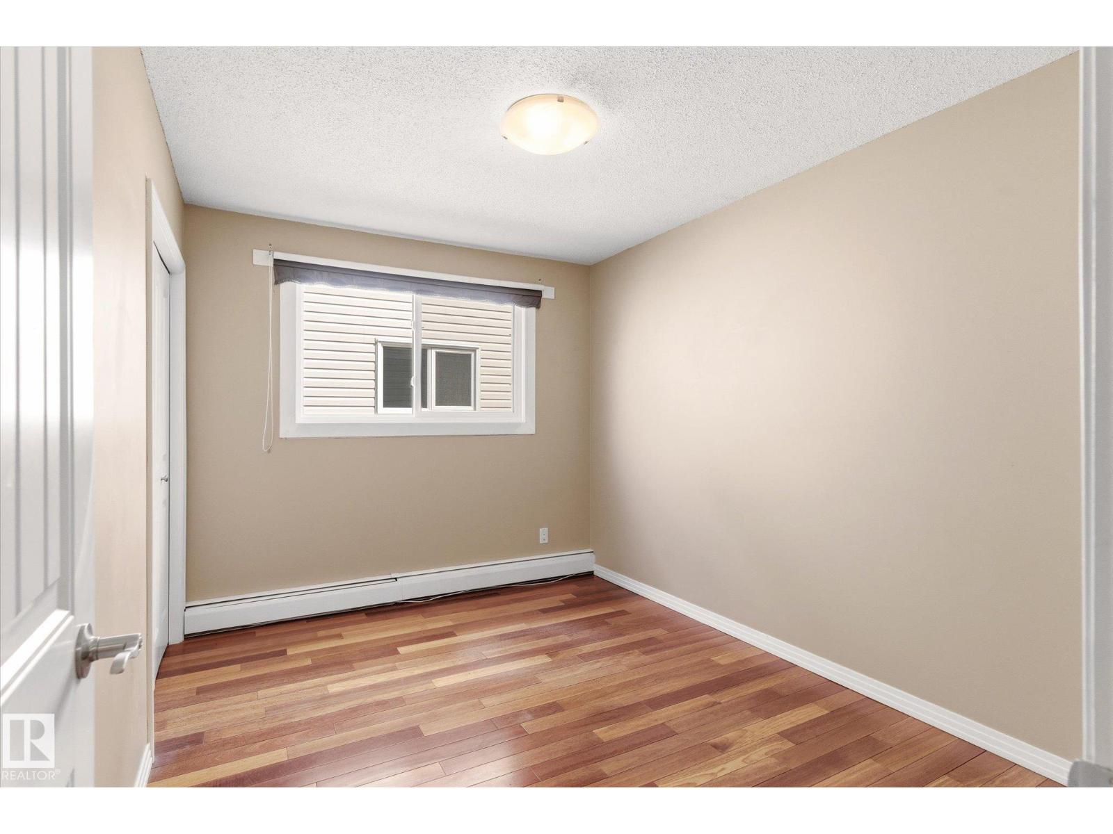 #204 10720 84 AV NW - 22
