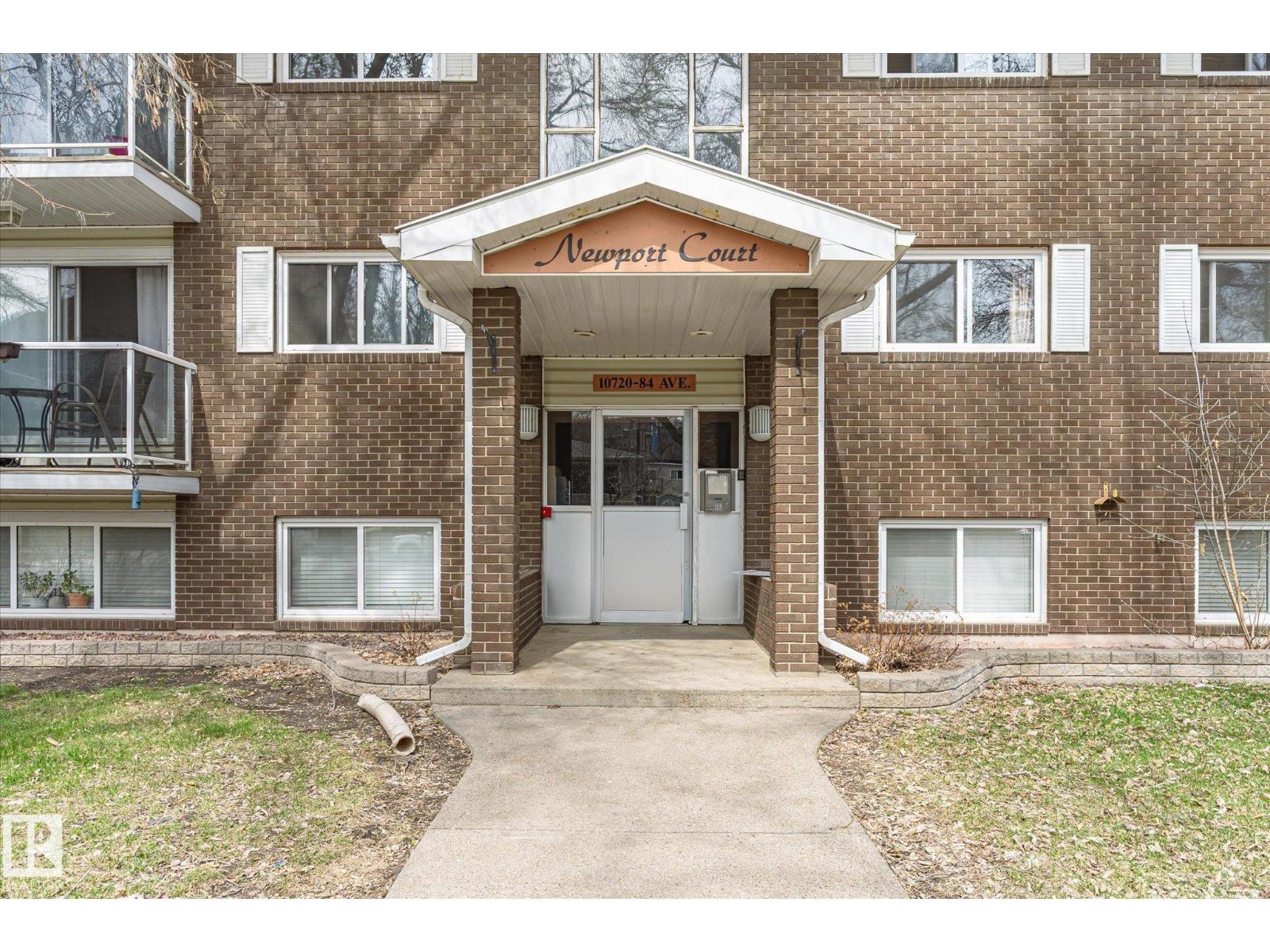 #204 10720 84 AV NW - 43