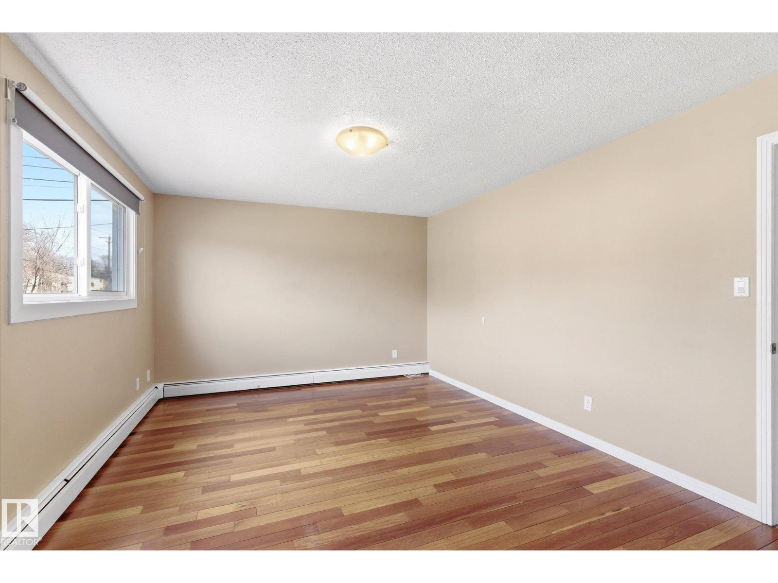 #204 10720 84 AV NW - 15