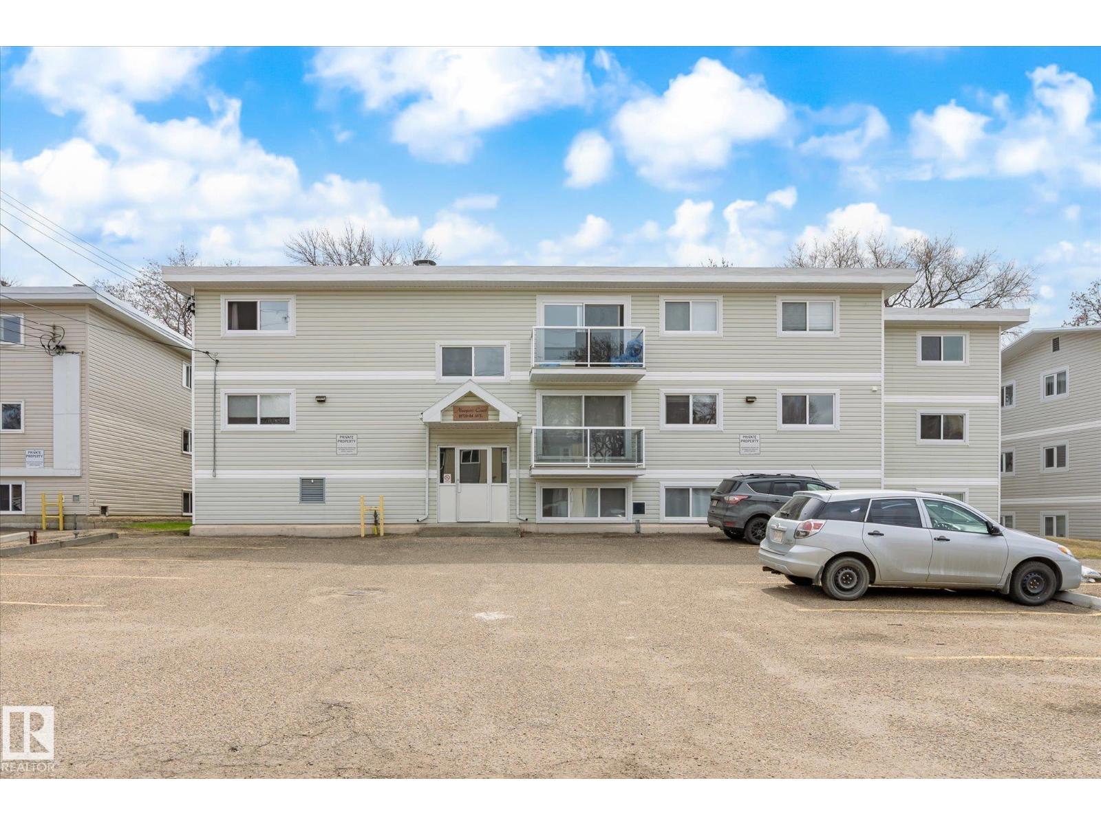 #204 10720 84 AV NW - 30