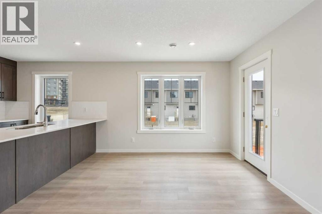 #101 63 Belmont Passage SW - 15