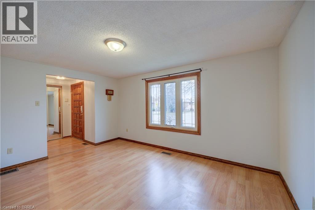 390 BRANTWOOD PARK Road - 3