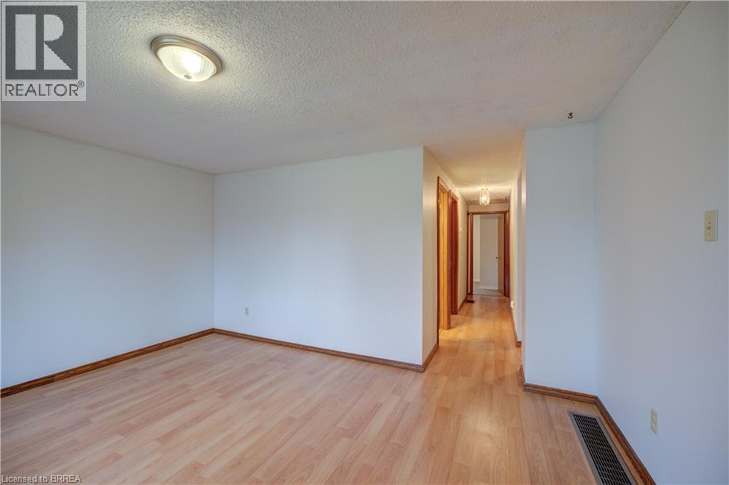 390 BRANTWOOD PARK Road - 6
