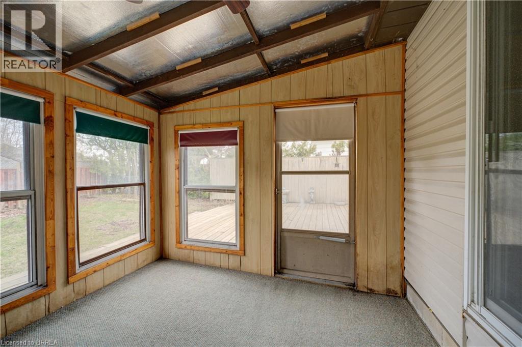 390 BRANTWOOD PARK Road - 24