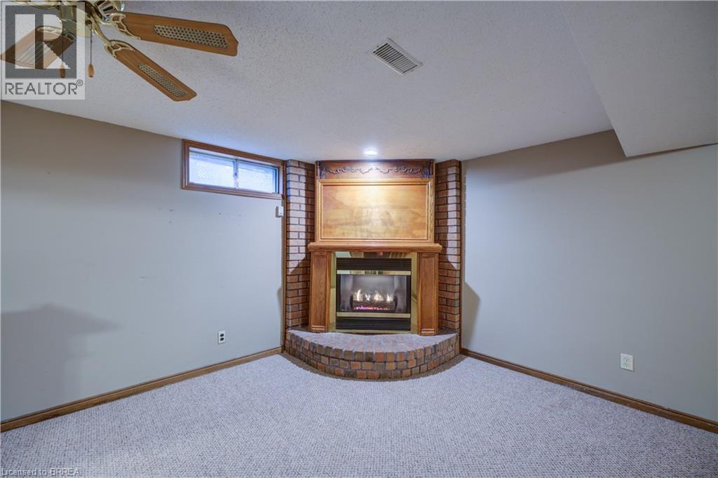 390 BRANTWOOD PARK Road - 29