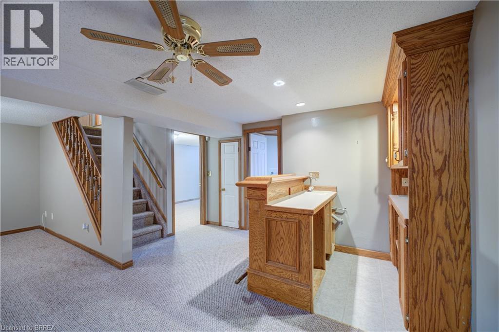 390 BRANTWOOD PARK Road - 25