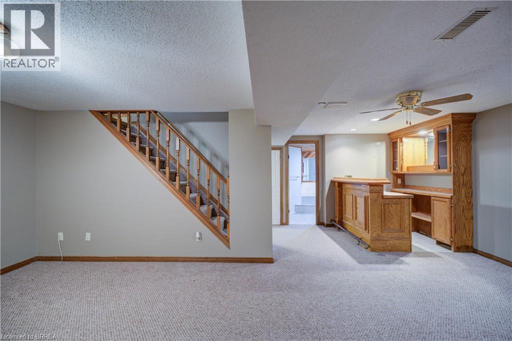 390 BRANTWOOD PARK Road - 27