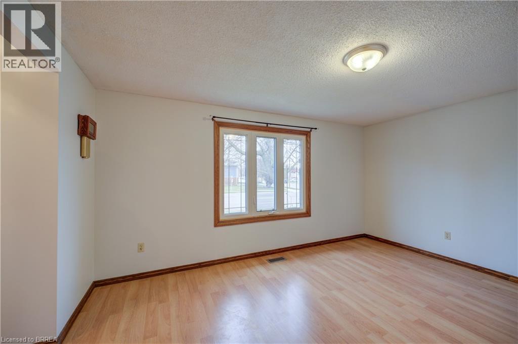 390 BRANTWOOD PARK Road - 7