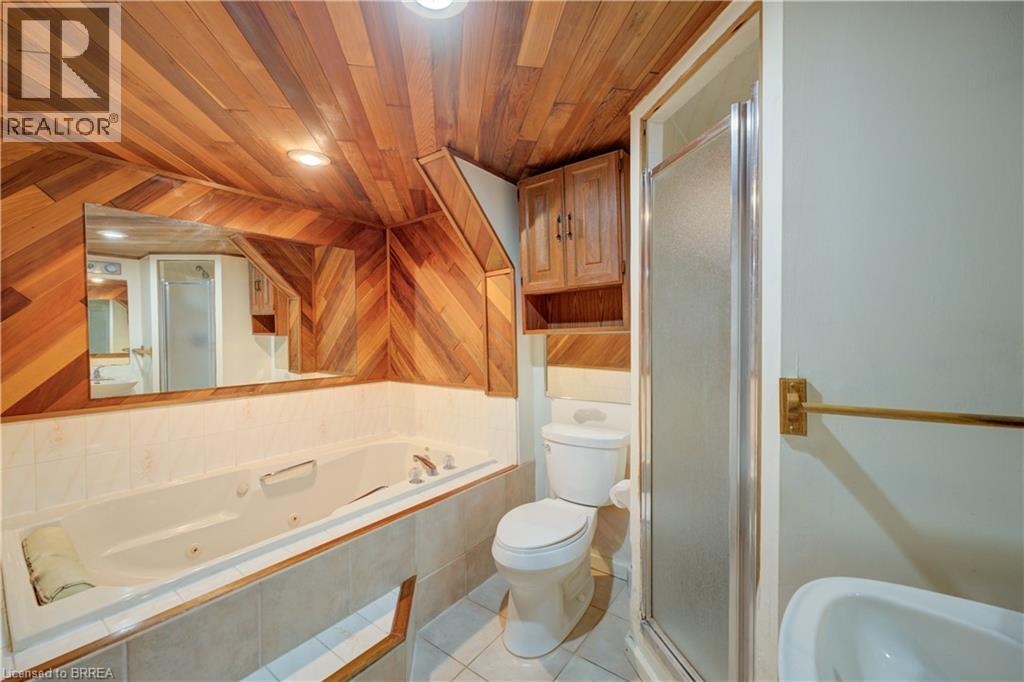 390 BRANTWOOD PARK Road - 31