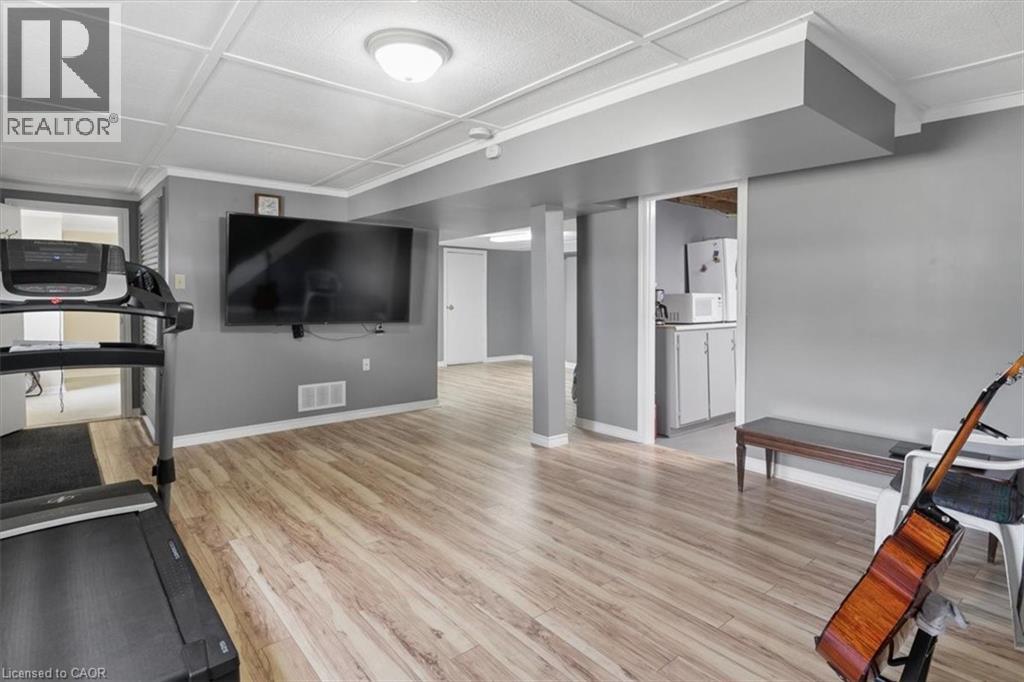 23 BAIRD Street - 18