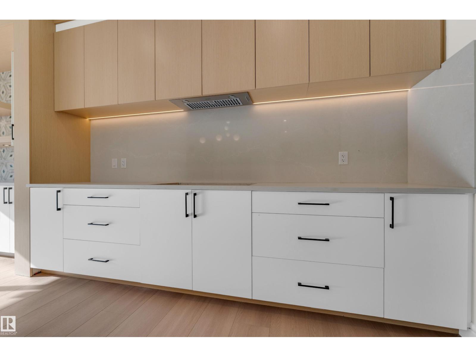 2824 194 ST NW - 17