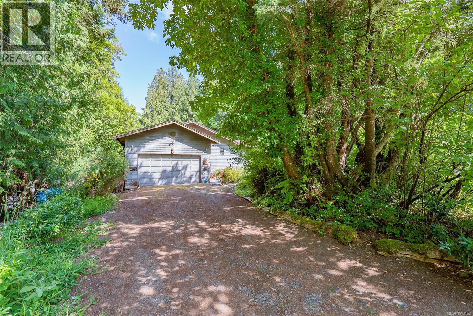 2146 Pauls Rd - 40