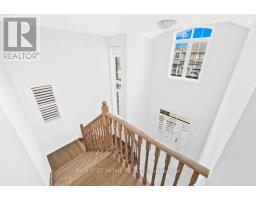 46 Frederick Taylor Way, East Gwillimbury, ON L0G1M0 Photo 15