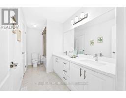 46 Frederick Taylor Way, East Gwillimbury, ON L0G1M0 Photo 22