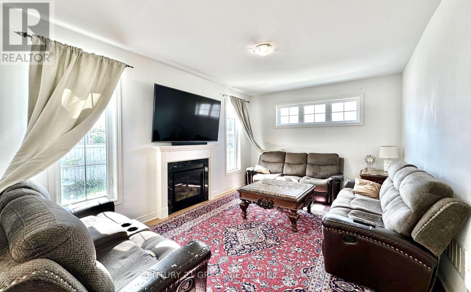 21 TUPLING STREET - 14