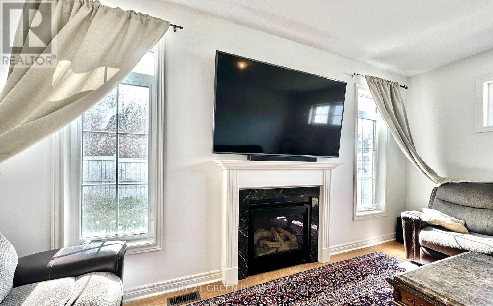 21 TUPLING STREET - 15