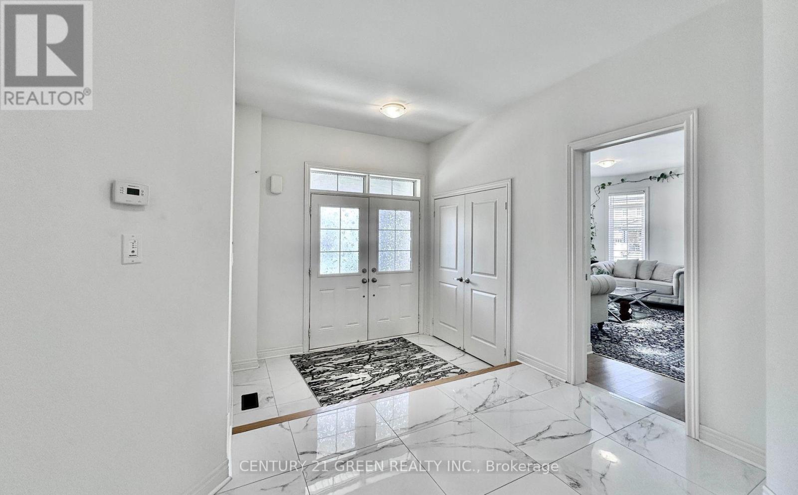 21 TUPLING STREET - 8