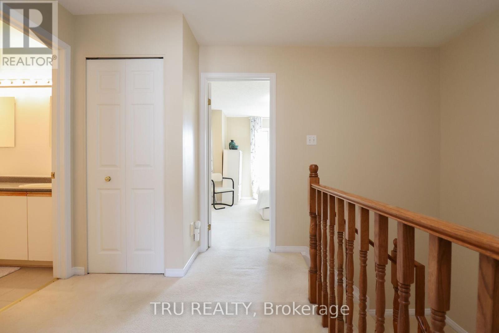 186 DAVENTRY CRESCENT - 21