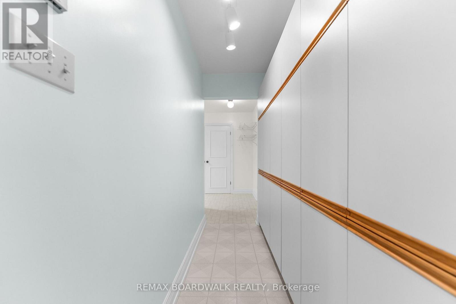 3572 WOODROFFE AVENUE, Ottawa. Luxury613. By Peter Sagos - Image 15