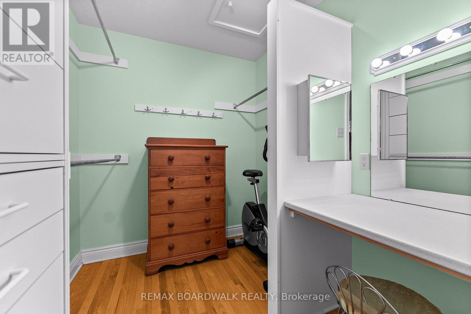 3572 WOODROFFE AVENUE, Ottawa. Luxury613. By Peter Sagos - Image 20