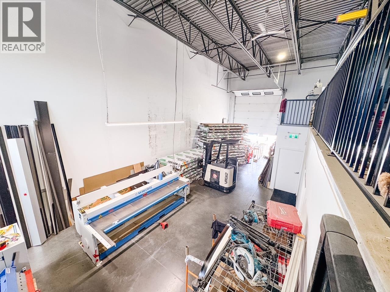 106 310 Hiram Walker Court, Kelowna