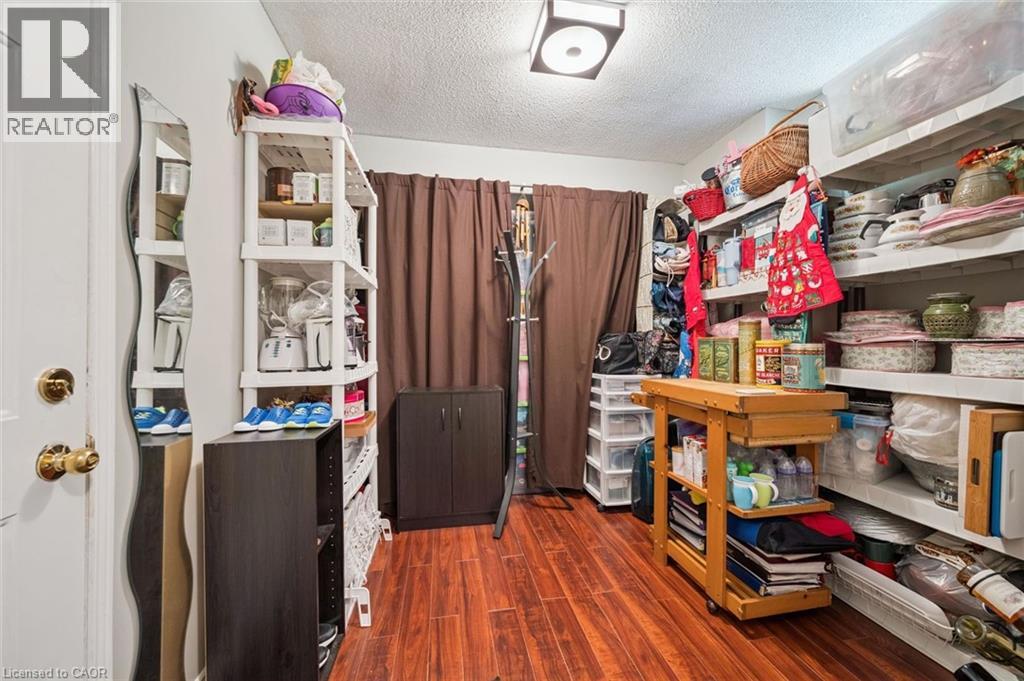 #21 459 BEECHWOOD Place - Image 16