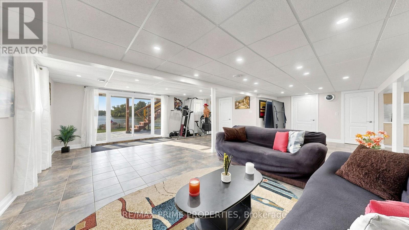 4298 PLUM POINT ROAD W - Image 10