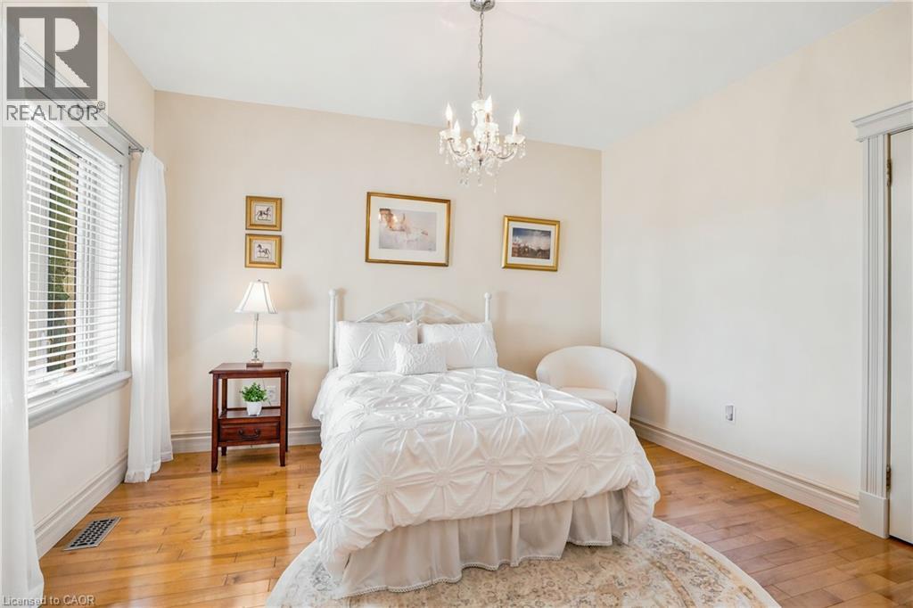 1863 SHAVER Road - 20