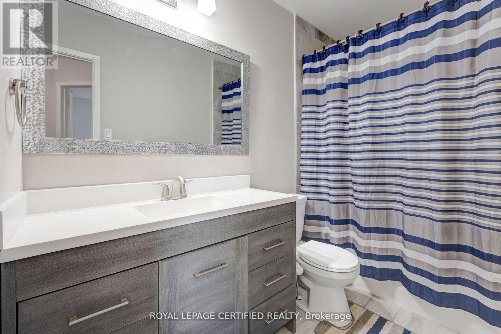 #91 371 BRONTE STREET S - 20