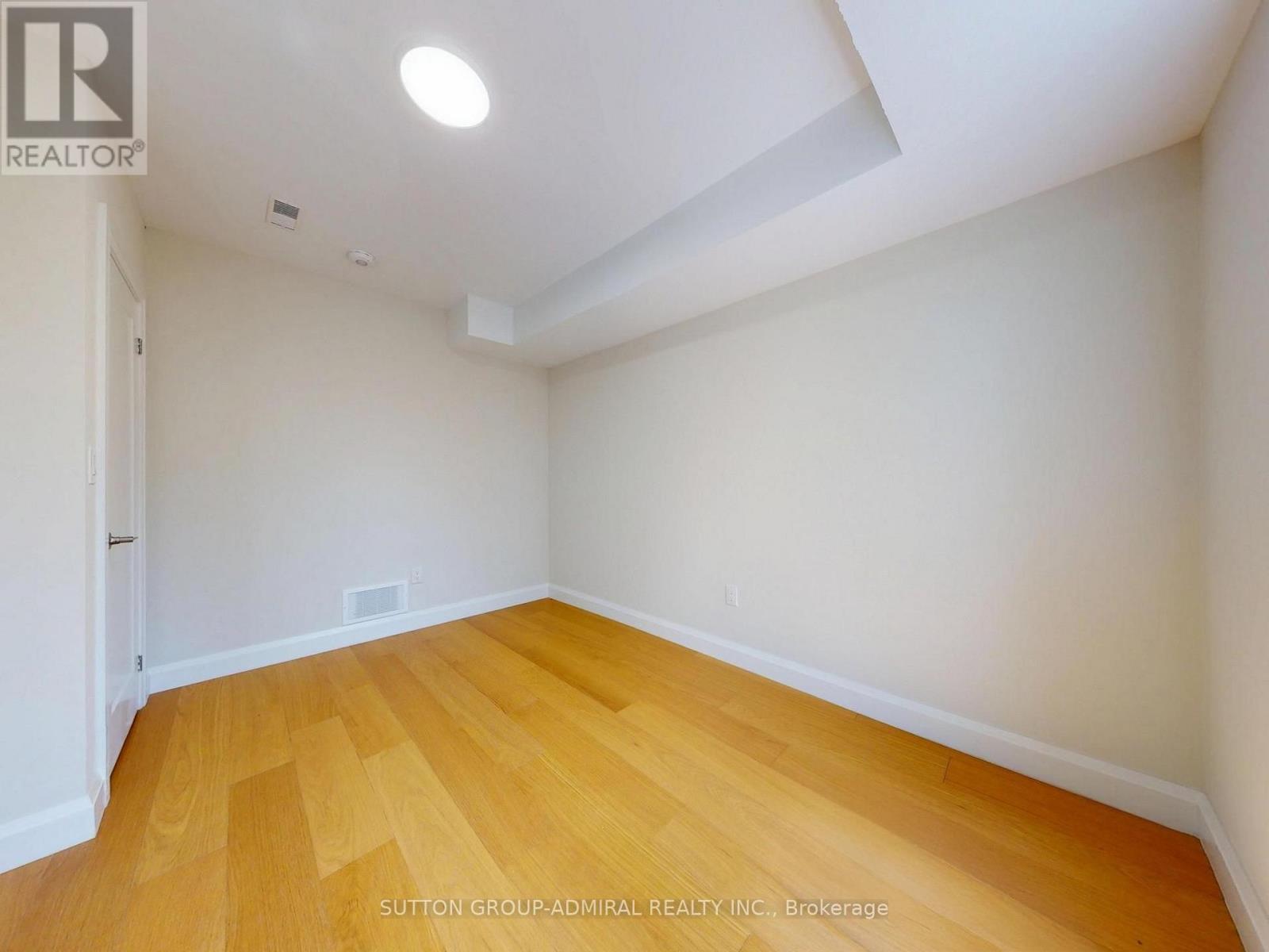 109 FERMANAGH AVENUE - Image 21